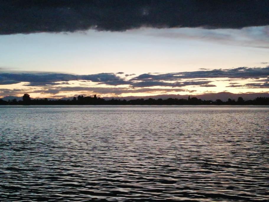 Orizzonte Marino Giallo Angolo Solare Verso La Laguna Cavallino-Treporti Zewnętrze zdjęcie